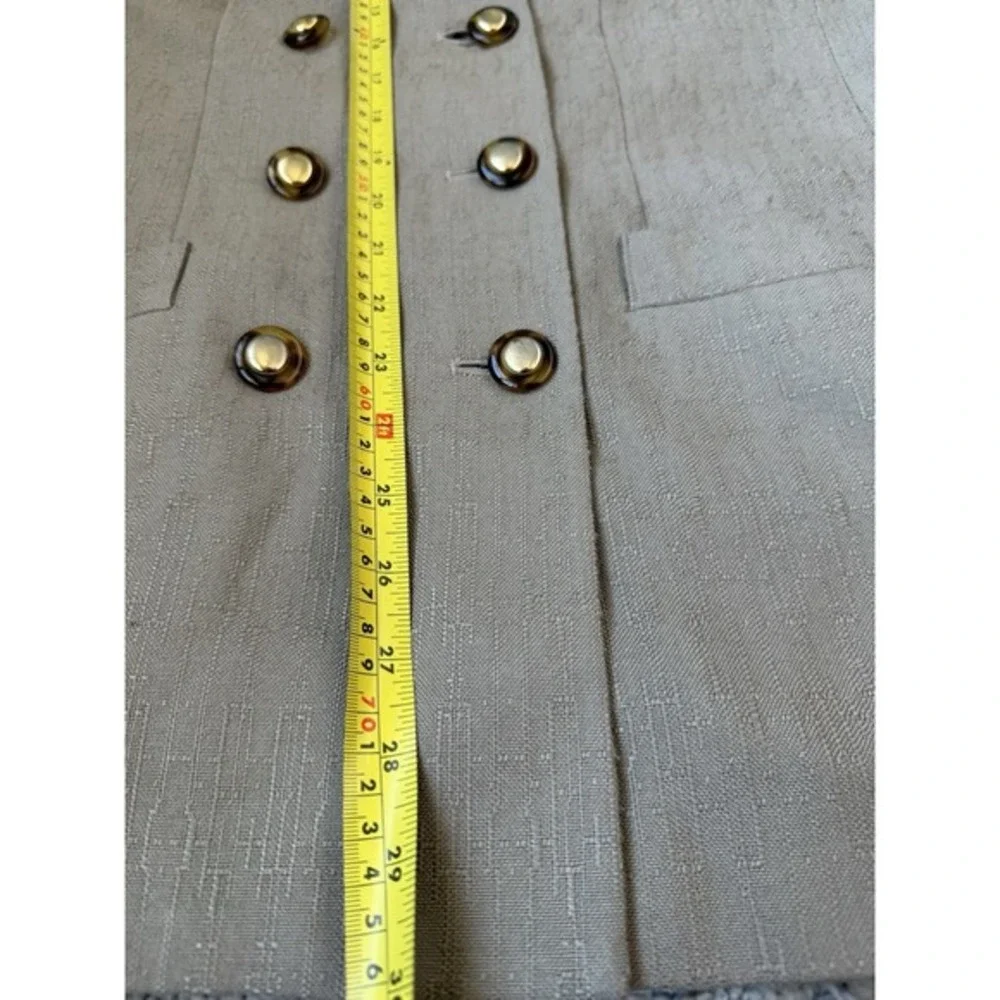 Women's Vintage Kasper Suit Beige W/tiger Eye‎ & Gold Buttons Size 10